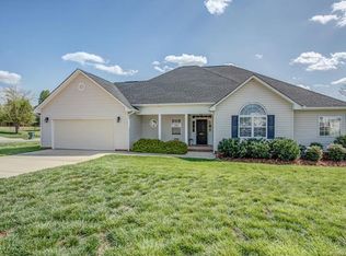 4221 Creek Ridge Dr, Gastonia, NC 28056