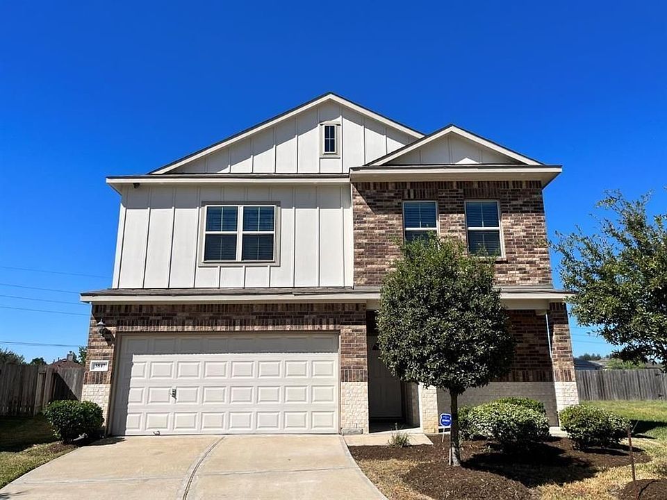 1st image of 3847 Briar Water Ct