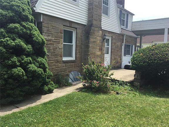 3rd image of 3128 W Greenleaf St