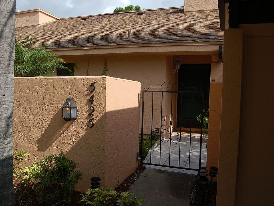 1st image of 5424 Myrtle Wood