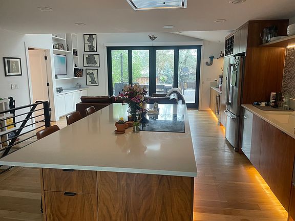 4th image of 4465 Hastings Dr