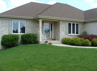 6174 Countryside Ln, Rockford, IL 61109