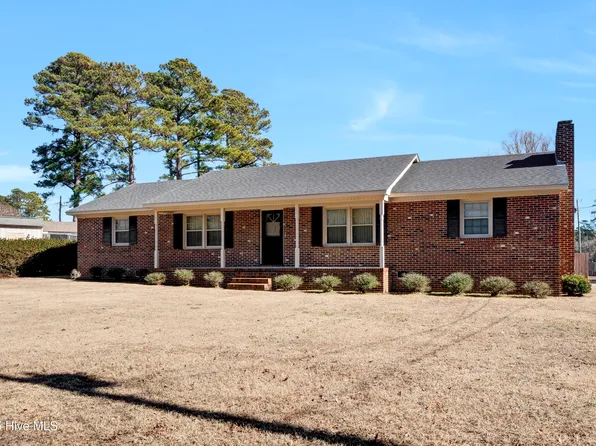 325 Brookfield Drive, Wilmington, NC 28405