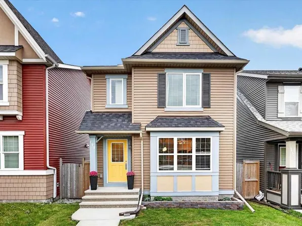 179 N Evansborough Way NW, Calgary, AB T3P 0N5