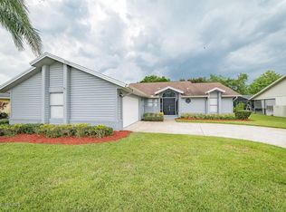 1302 Silver Lake Dr, Melbourne, FL 32940
