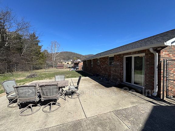 2nd image of 544 Phipps Dr