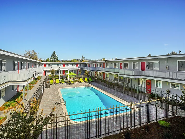Bon Aire Apartments — Photo 22