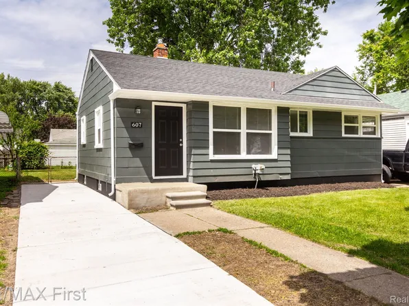 607 E Woodward Heights Blvd, Hazel Park, MI 48030