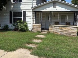 404 W Saint Joseph St, Watervliet, MI 49098