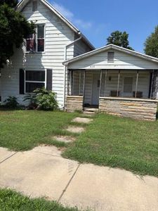 404 W Saint Joseph St, Watervliet, MI, 49098
