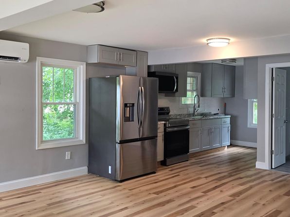 282 Albany Tpke #1