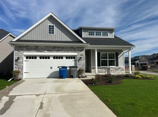 3353 Rivers Edge Dr, Perrysburg, OH 43551