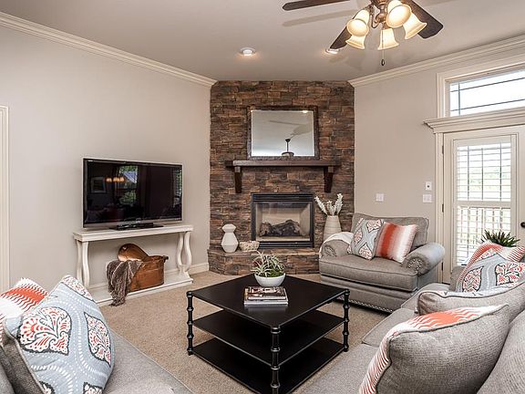 4th image of 3702 NW Creekstone Blvd