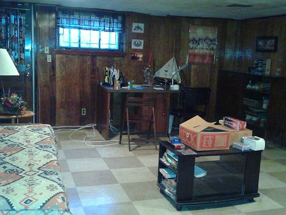 2nd image of 1143 E 84th St