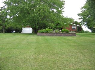 122 Montgomery Rd, Scottdale, PA 15683