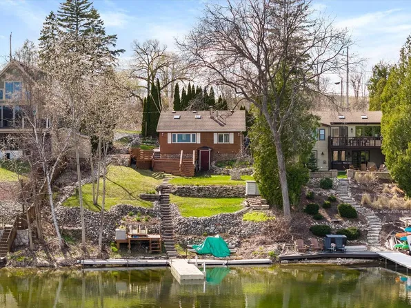 N7419 Lake Terrace DRIVE, Plymouth, WI 53073