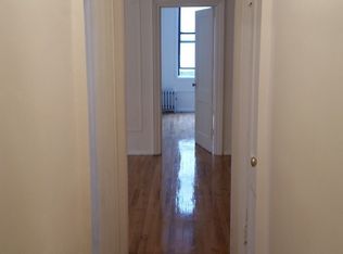4710 44th St #2R, Sunnyside, NY 11104