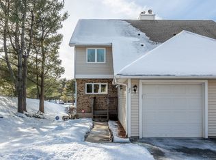31 Steeplechase Dr #31, Newington, CT 06111