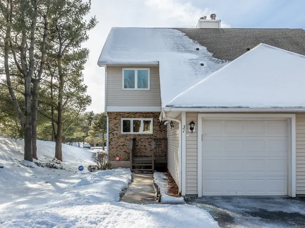 31 Steeplechase Drive #31, Newington, CT 06111