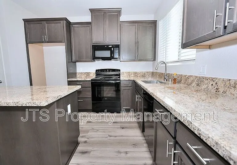 5 Oak Manor Way — Photo 12