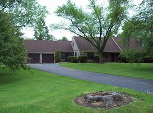 15915 60th St, Bristol, WI 53104