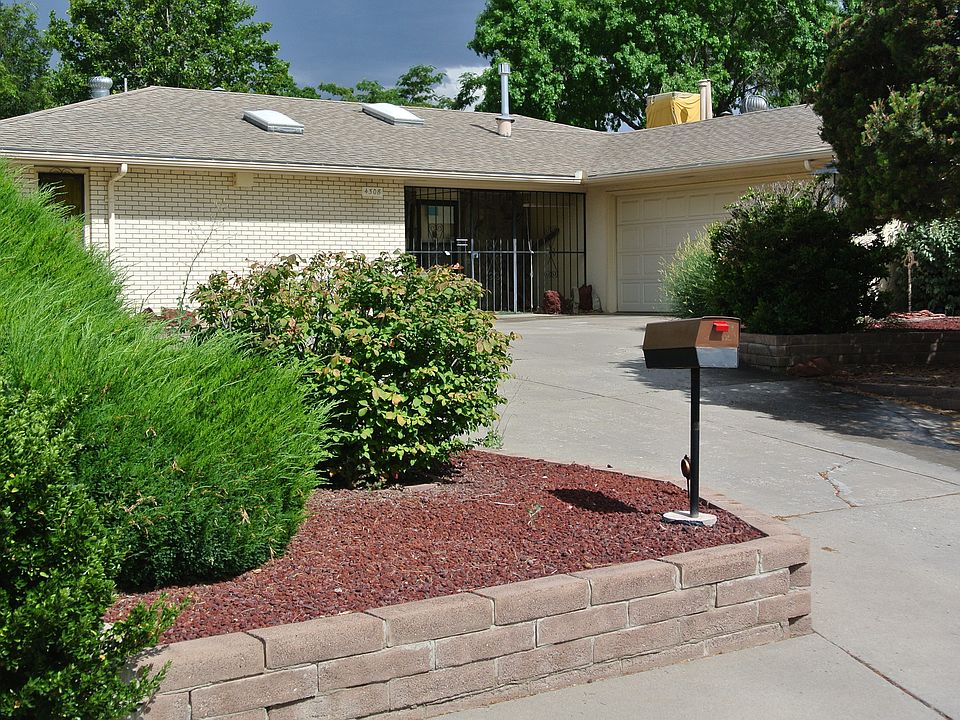 1st image of 4308 Andrew Dr NE