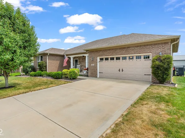 121 Gale Rd, Danville, IN 46122