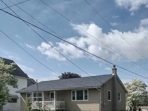 271 Poplar St, Dickson City, PA 18519