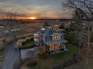 28 Riverside Lane, Madison, CT 06443