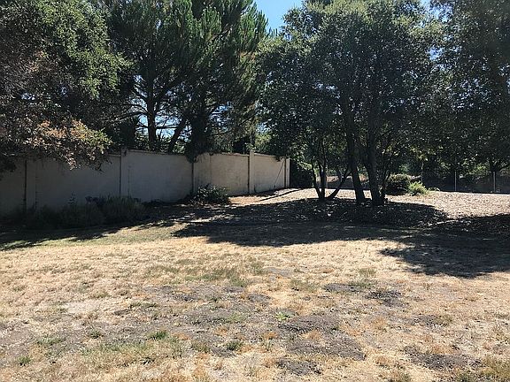 4th image of 6015 Scotts Valley Dr