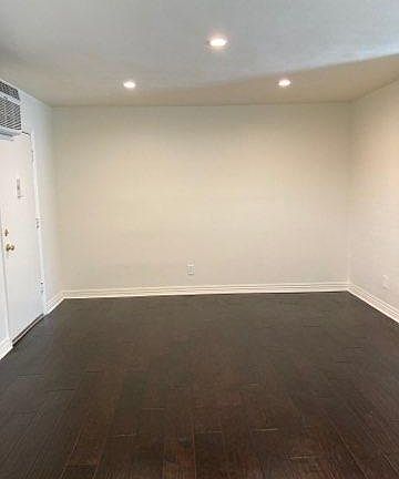 4th image of 1250 Corson St APT 4