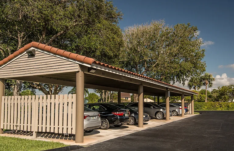 Pavilions at Deer Chase Apartments — Photo 29
