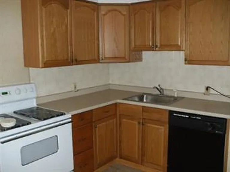 Milton -840 — Photo 7
