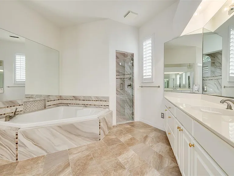 3713 Siena Ln — Photo 21