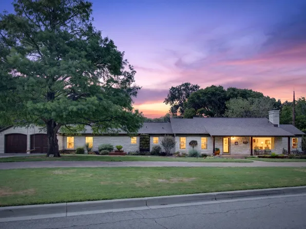 1709 Bluebonnet Dr, Fort Worth, TX 76111