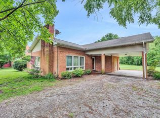 4450 Barley Dr, Salem, VA 24153