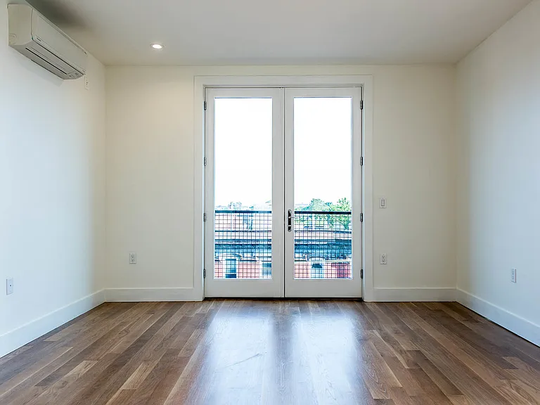 182 Malcolm X Blvd #4B — Photo 19