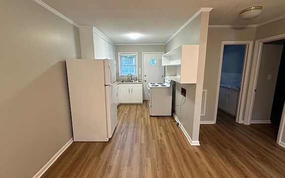 4th image of 116 Poplar St #2
