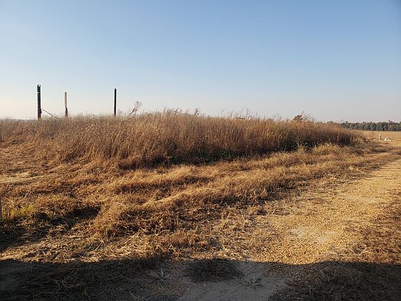 2nd image of 1526 County Road 135