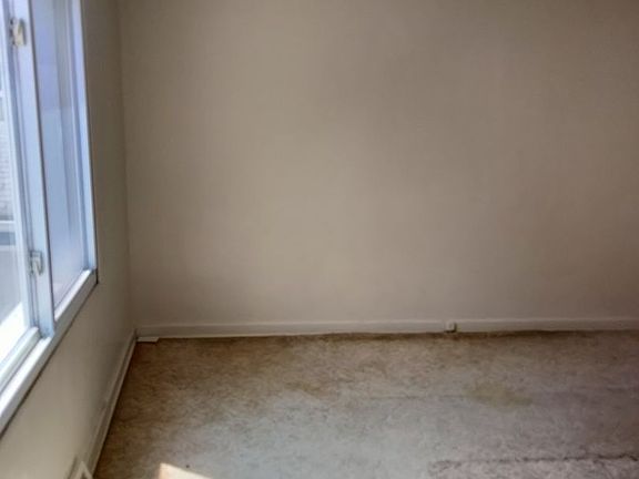 2nd image of 99 Kittanning Pike APT 1