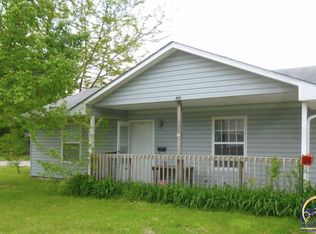 401 W 1st Ave, Emporia, KS 66801
