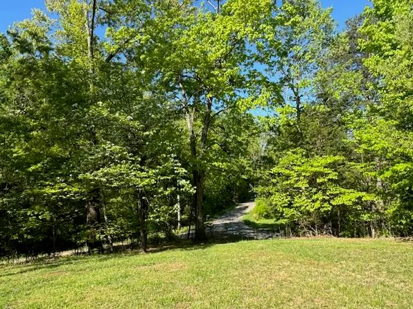 733 Cecil Lockhart Rd, New Market, TN 37820