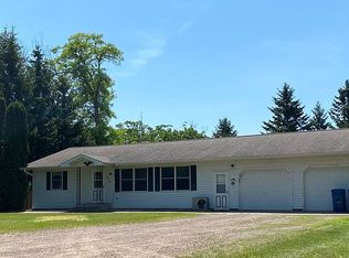 714 Balsam St, Spooner, WI 54801