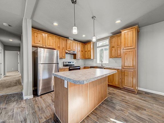 5th image of 19625 E Wellesley Ave #88