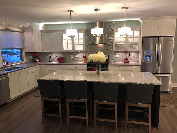 Large Kitchen island to accommodate seating for 4