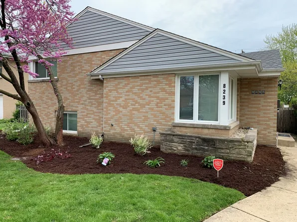 8239 E Prairie Rd, Skokie, IL 60076