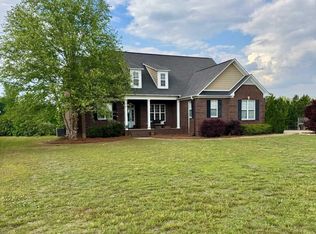 433 Chrislyn Dr, Gadsden, AL 35901