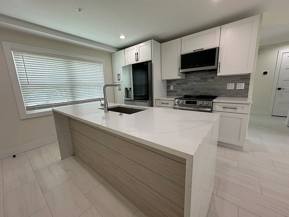 2 Bedroom Kitchen