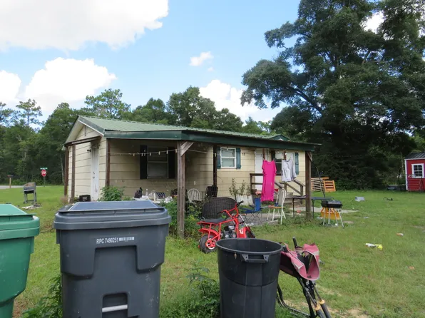 31 Fire Department Ave, Defuniak Springs, FL 32435