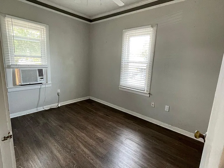 411 W Taft St #C — Photo 22
